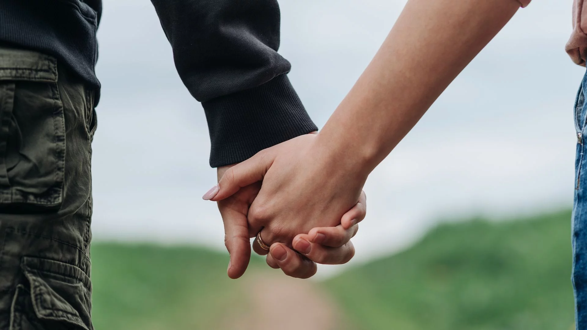 Życie zaczyna się po trzydziestce. Dane GUS rysują nowy obraz Polaków