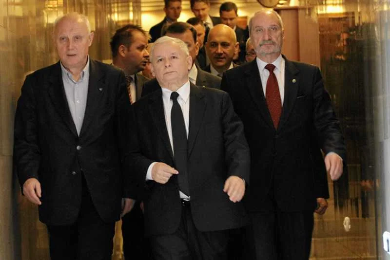 Jarosław Kaczyński, prezes PiS uznał, że zwolnienia w "Rz" to zamach na wolność słowa.
