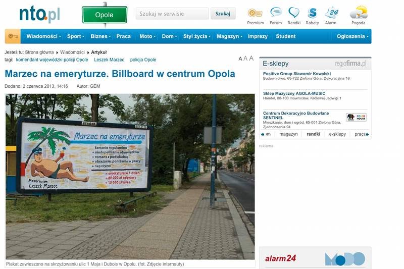 W centrum Opola ktoś powiesił na billboardzie plakat byłego komendanta policji Leszka Marca.