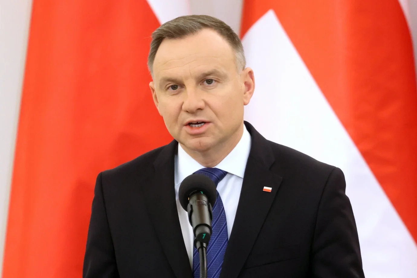 Andrzej Duda podpisał "lex Tusk". Wcześniej Sejm odrzucił weto Senatu.