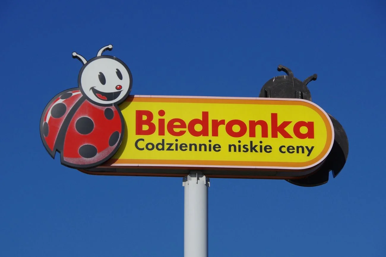 Z tym produktem zadbasz o meble w ogrodzie. Teraz jest dostępny w Biedronce.