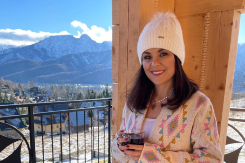 Niektórzy hejtują Katarzynę Cichopek za wyjazd do Zakopanego.