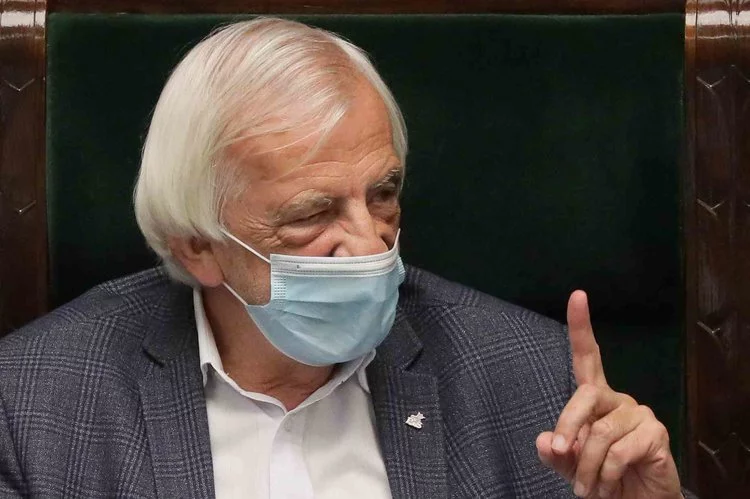 Małe partyjki muszą utemperować apetyty - w taki sposób Ryszard Terlecki wyraził się o Porozumieniu i Solidarnej Polsce.