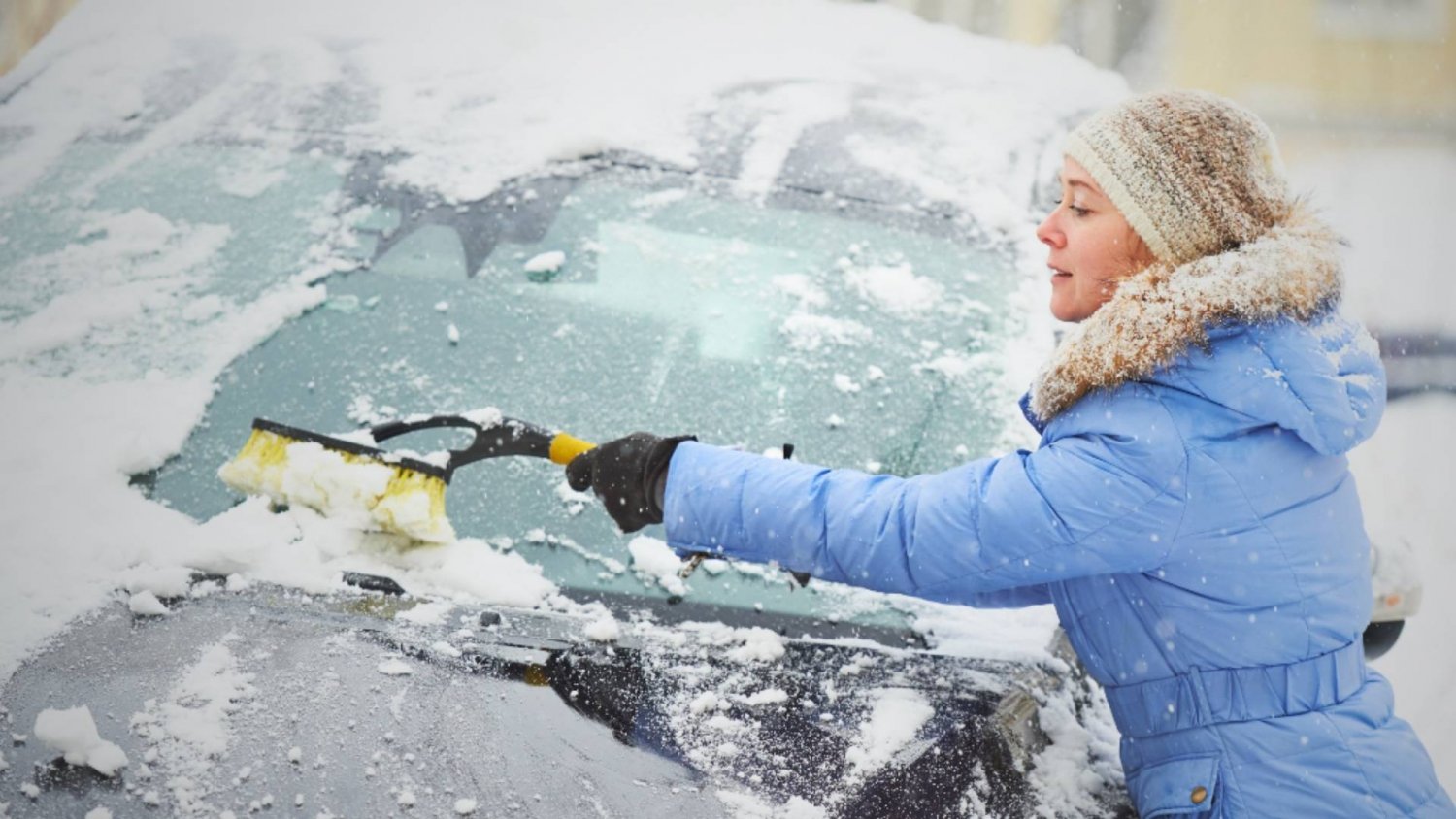 Błąd z autem w mroźny dzień kosztuje choćby 3000 zł. Policja nie ma litości