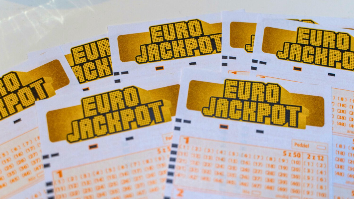 Losy na loterii. Wygrana w Eurojackpot w Polsce.