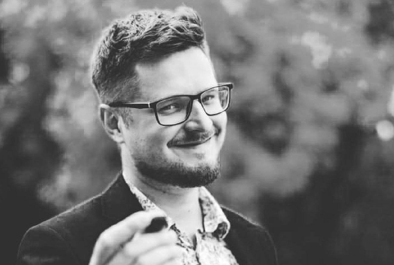 Filharmonia w żałobie po strzelaninie w Poznaniu. Tak pożegnali Konrada Domagałę.