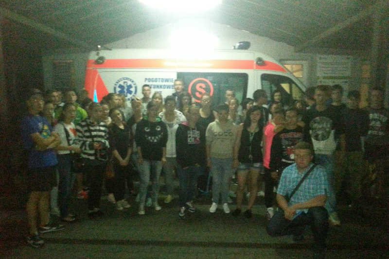 We Wrocławiu koledzy 17-latka protestują przeciw odłączeniu go od respiratora.