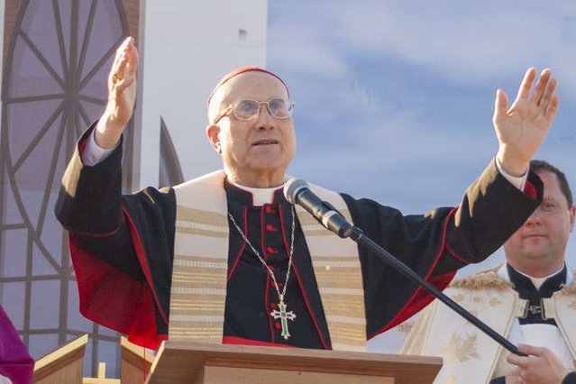 Kardynał Tarcisio Bertone, były sekretarz stanu Stolicy Apostolskiej został w zeszłym roku oskarżony przez "Bild" o przywłaszczenie 15 mln Euro.