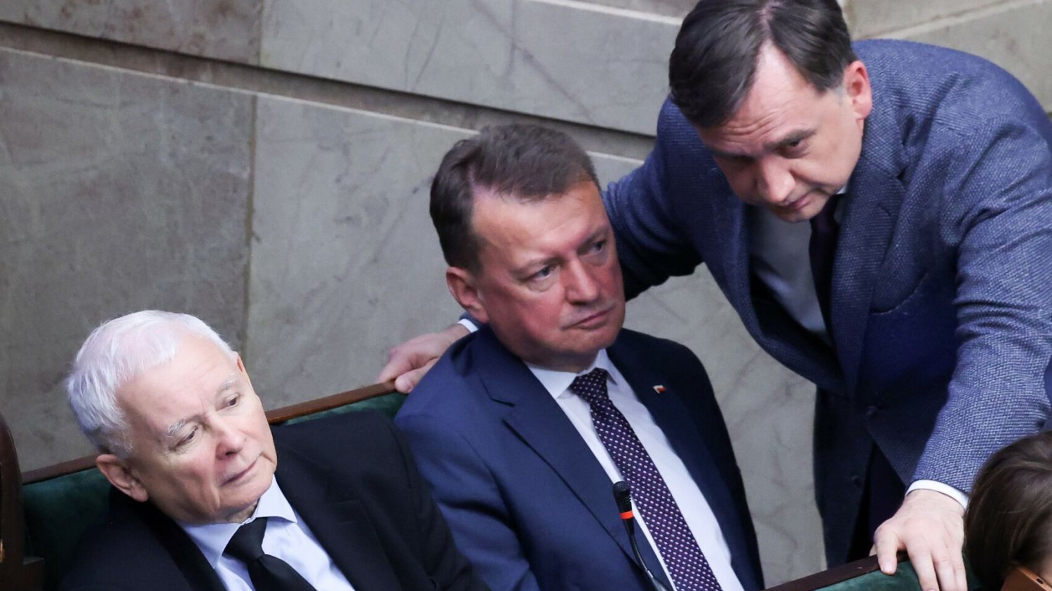 Dlaczego PiS wycofuje się z kolejnych pomysłów na kampanię? O tym mówi w rozmowie z naTemat doktor Mirosław Oczkoś.