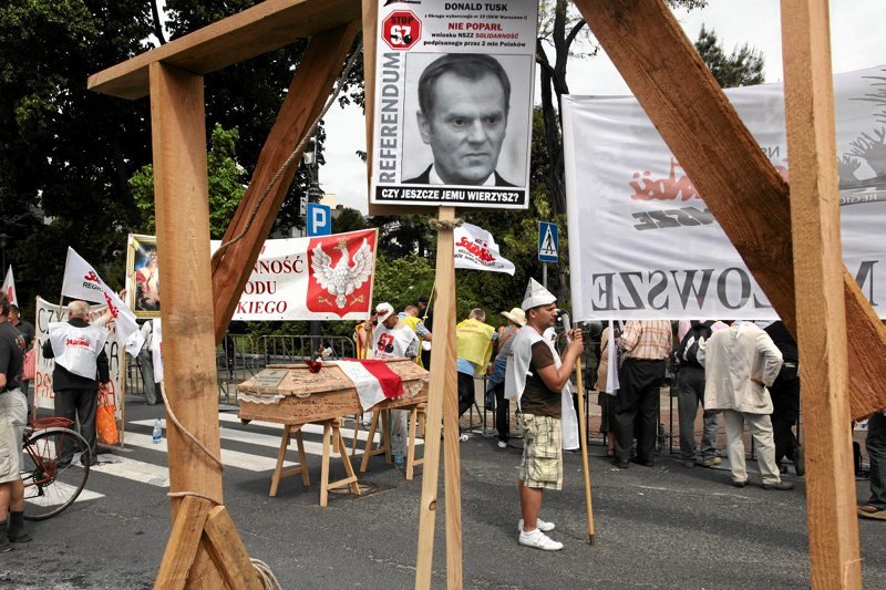 Prezydent Egiptu obalony przez wojsko. Kto chciałby obalić Tuska?