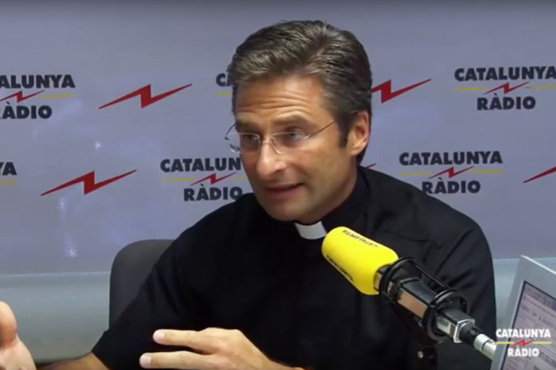 Ksiądz Charamsa wystąpił już w wielu mediach i wypowiedział się na oficjalnej konferencji prasowej w Watykanie.