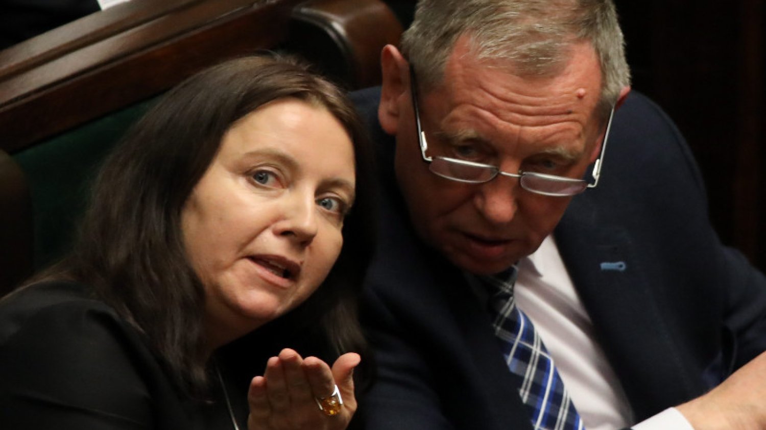 Ministerstwo Środowiska nie oszczędza na kursach dla urzędników. Kurs języka angielskiego będzie nas kosztował prawie 400 tysięcy złotych.