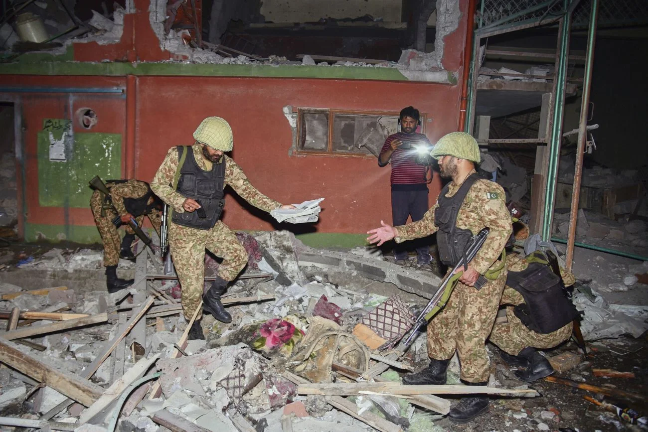 Indie zaatakowały Pakistan. Trwa "Operacja Sindoor". Atak Indii na Pakistan. Trwa "Operacja Sindoor", są ofiary śmiertelne.