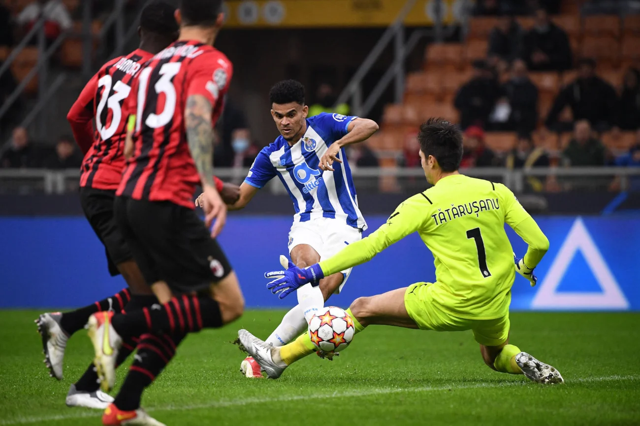 Już w szóstej minucie meczu FC Porto "ustawiło" sobie spotkanie z Milanem, za sprawą gola Luisa Diaza.