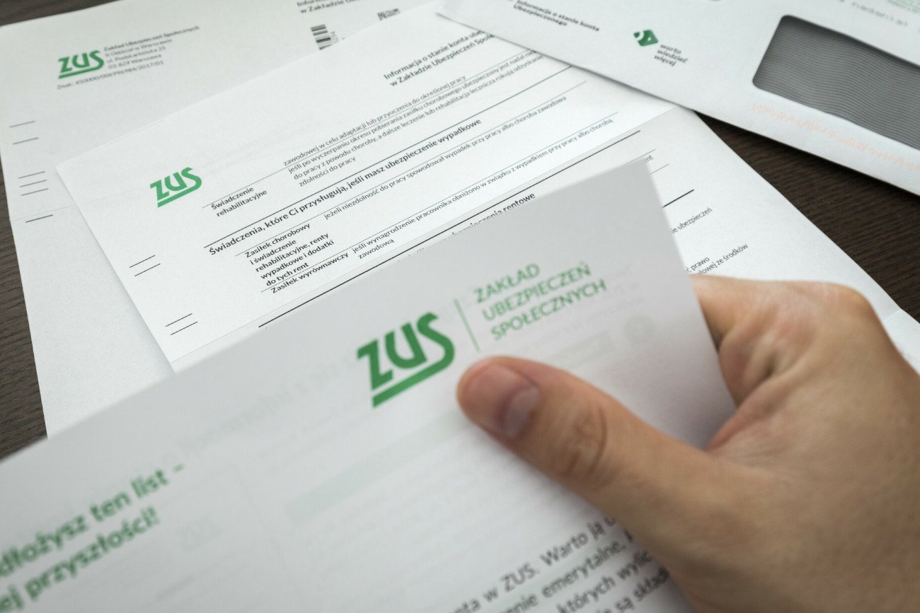 ZUS dostanie nowe narzędzie, by cię skontrolować. Zmiany odczują miliony Polaków ZUS dostanie nowe narzędzie do kontroli L4. Zmiany odczują miliony