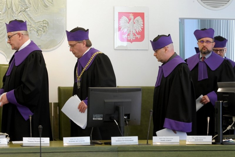 TSUE chce zamrozić działania Izby Dyscyplinarnej SN.