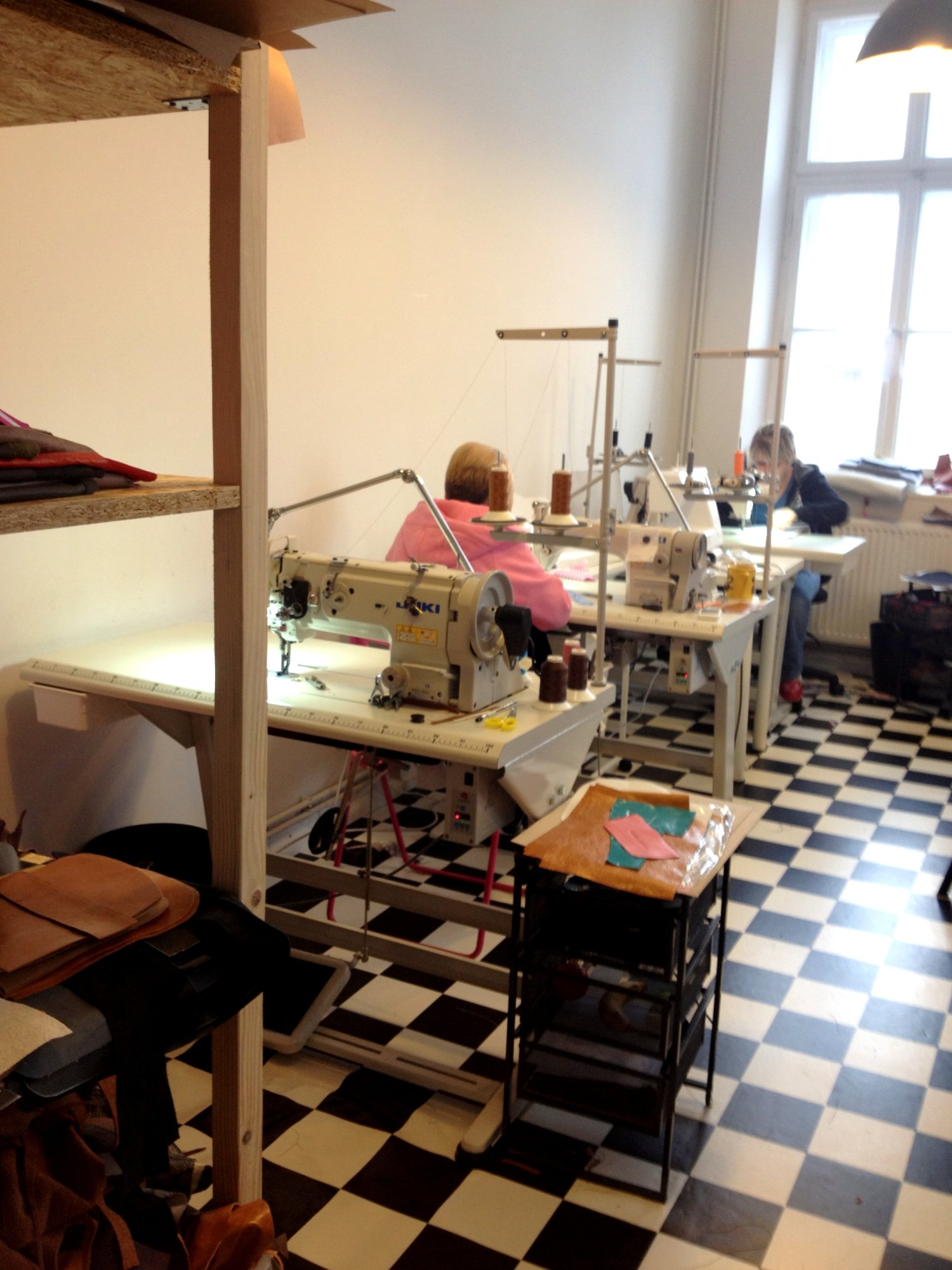 Pracownia pracuje :) Tu rządzi Magda i Ela :)