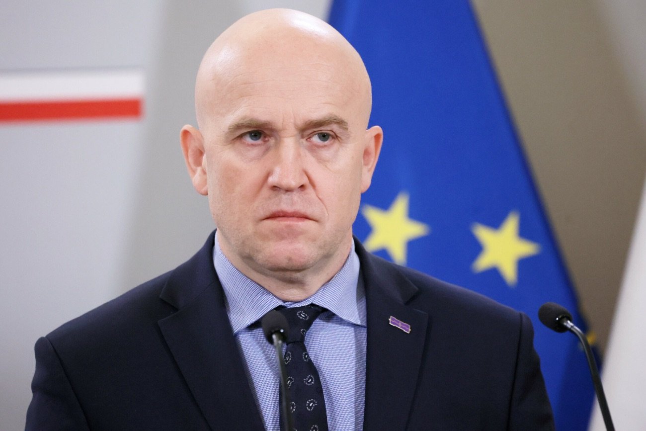 Wiceminister Sprawiedliwości miał poważny wypadek. Sędzia Dariusz Mazur trafił do szpitala.