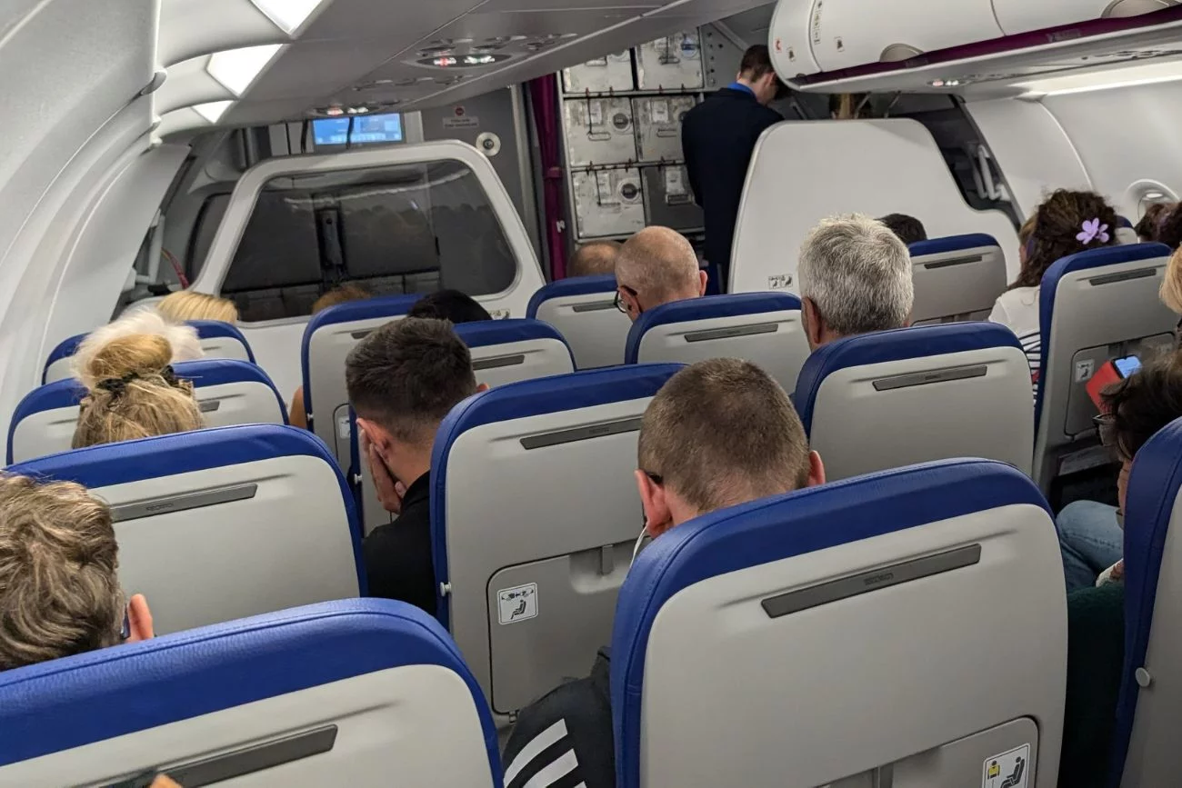 Wizz Air i Ryanair wyprzedają bilety na Black Friday