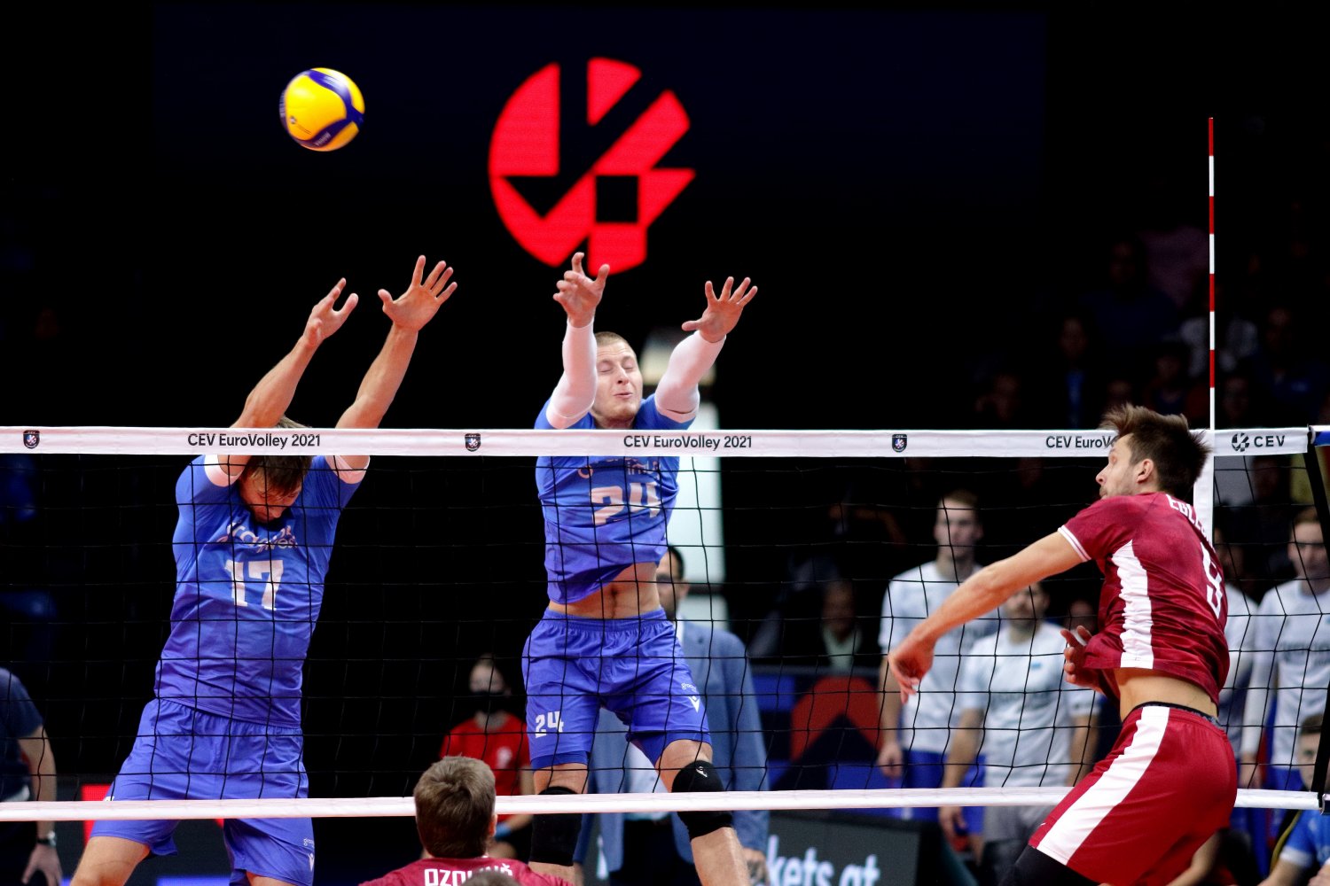 Łotysze zaskoczyli Estończyków na początek mistrzostw Europy i wygrali w Tallinnie