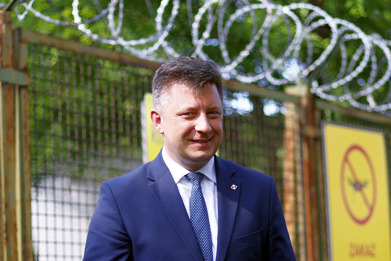 Dworczyk próbował kasować kompromitujące go maile. Nie udało się, ich treść może zaprowadzić go za kraty.