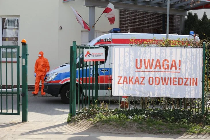 Są kolejne ofiary śmiertene covid-19 w Polsce.