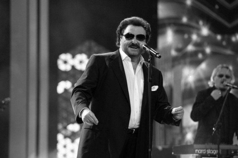 Kariera muzyczna Krawczyka trwała ponad 50 lat. Nie żyje Krzysztof Krawczyk. Oto 7 faktów z jego życia.