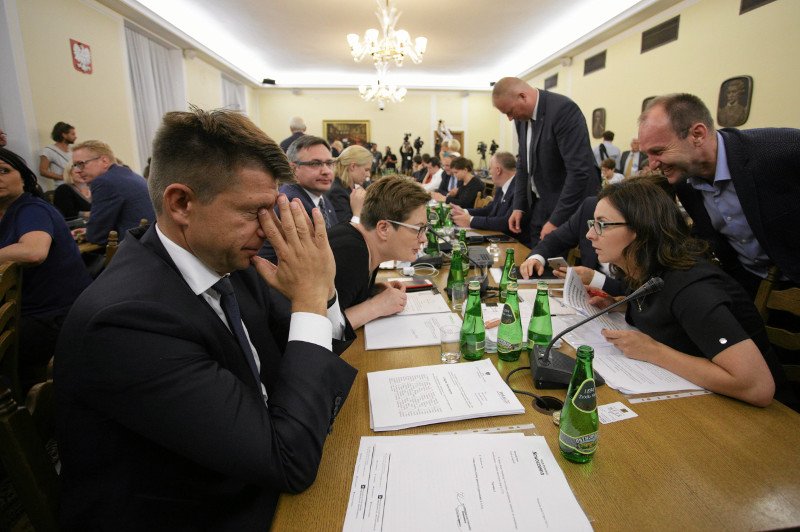 Dzisiejsze posiedzenie Komisji Sprawiedliwości podczas którego procedowano ustawę o Sądzie Najwyższym przejdzie do historii.