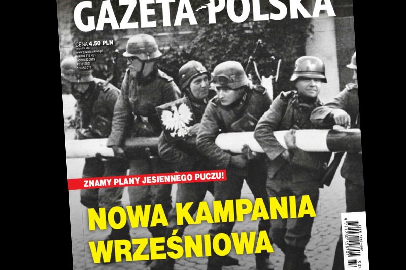 "Gazeta Polska" użyła dwóch ulubionych motywów. W mundury hitlerowców niszczących polską granicę ubrano liderów opozycji i  rozmarzono się o kolejnym "puczu".