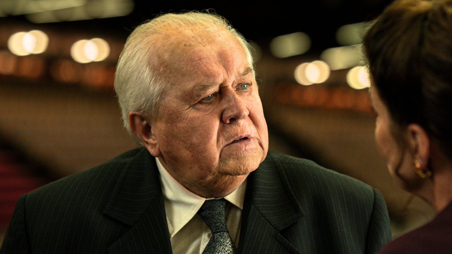 Dziędziel w "Ołowianych dzieciach" drugi raz gra tę samą postać. I bardzo dobrze