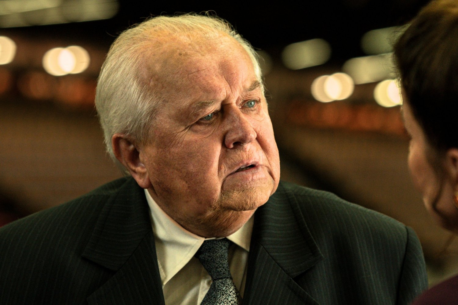 Dziędziel w "Ołowianych dzieciach" drugi raz gra tę samą postać. I bardzo dobrze