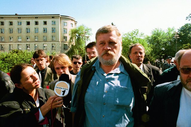 Maciej Jankowski na czele protestów "Solidarności" w latach 90.