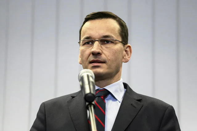 W resorcie kierowanym przez Mateusza Morawieckiego powołano specjalny zespół, który ma wypracować przepisy obejmujące e-papierosy akcyzą