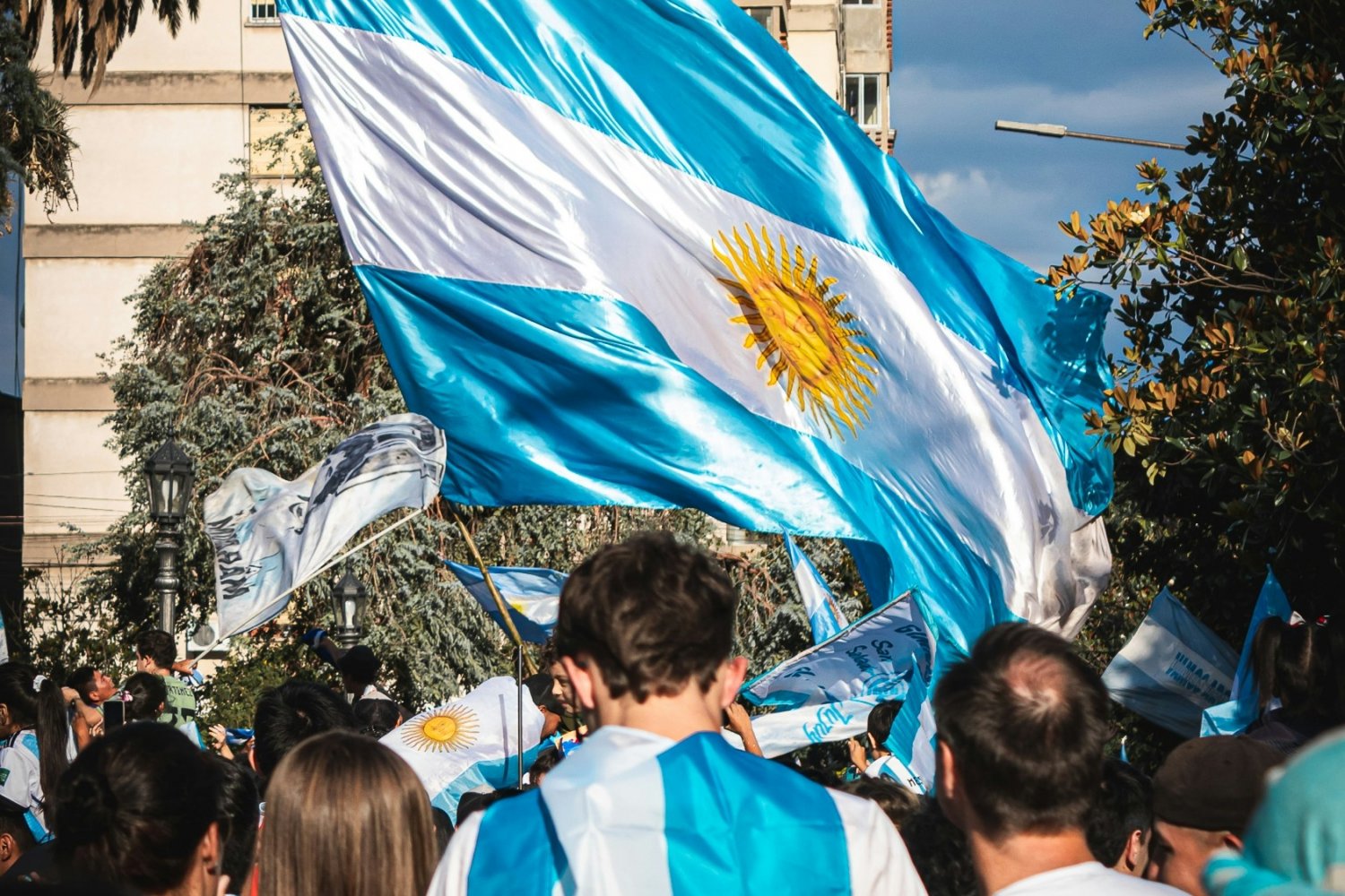 Argentyna znów na krawędzi. Do tego doprowadziła polityka lokalnego Mentzena