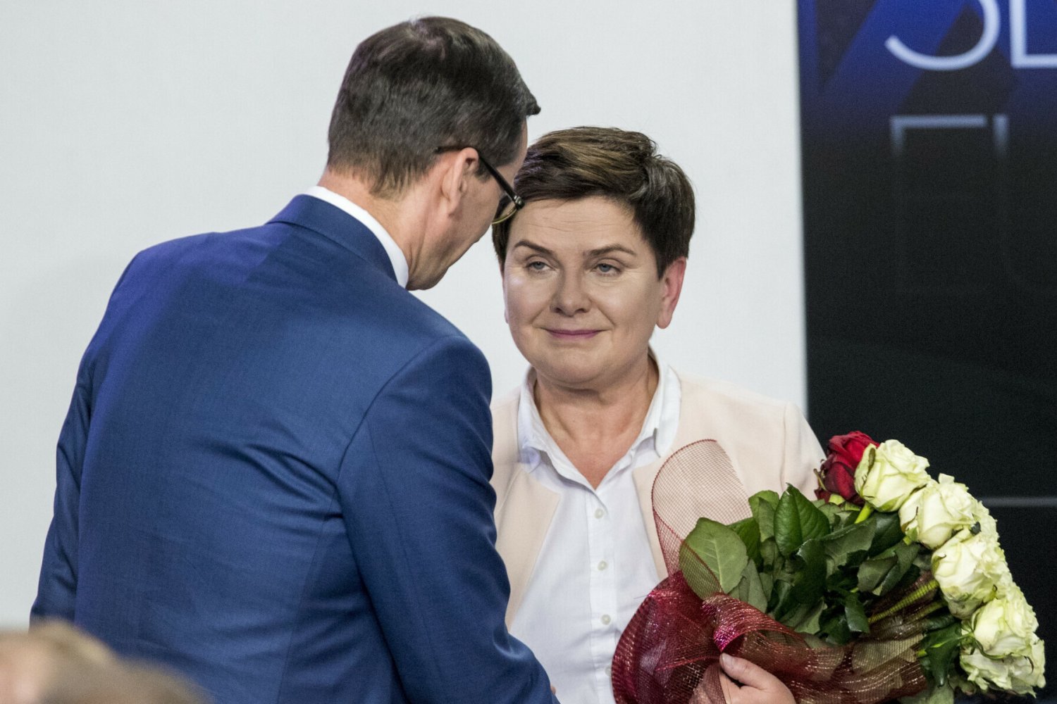 Mateusz Morawiecki broni Beaty Szydło. Uważa, że publikacja "GW" miała uderzyć w byłą premier.
