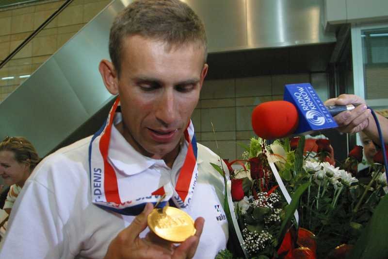 Robert Korzeniowski o swoim złotym medalu dowiedział się, gdy udzielał wywiadu.