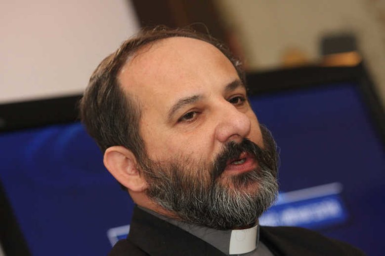 Ksiądz Isakowicz-Zaleski w zdecydowany sposób wyjaśnił, co powinien zrobić Tymoteusz Szydło w sprawie plotek, jakie krążą na jego temat.