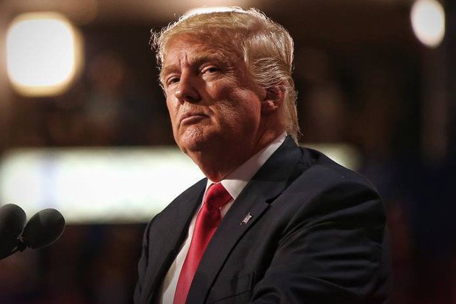 Doradca Donalda Trumpa [na zdjęciu] spotkał się w Polsce z Jarosławem Kaczyńskim, a także z przedstawicielami Ruchu Narodowego.