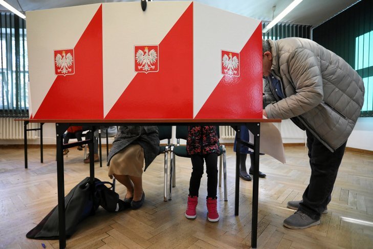 22 marca w gminie Jarosław na Podkarpaciu odbędą się wybory uzupełniające. Mieszkańcy w II turze będą wybierać wójta. Podobna sytuacja jest w 10 gminach w Polsce.