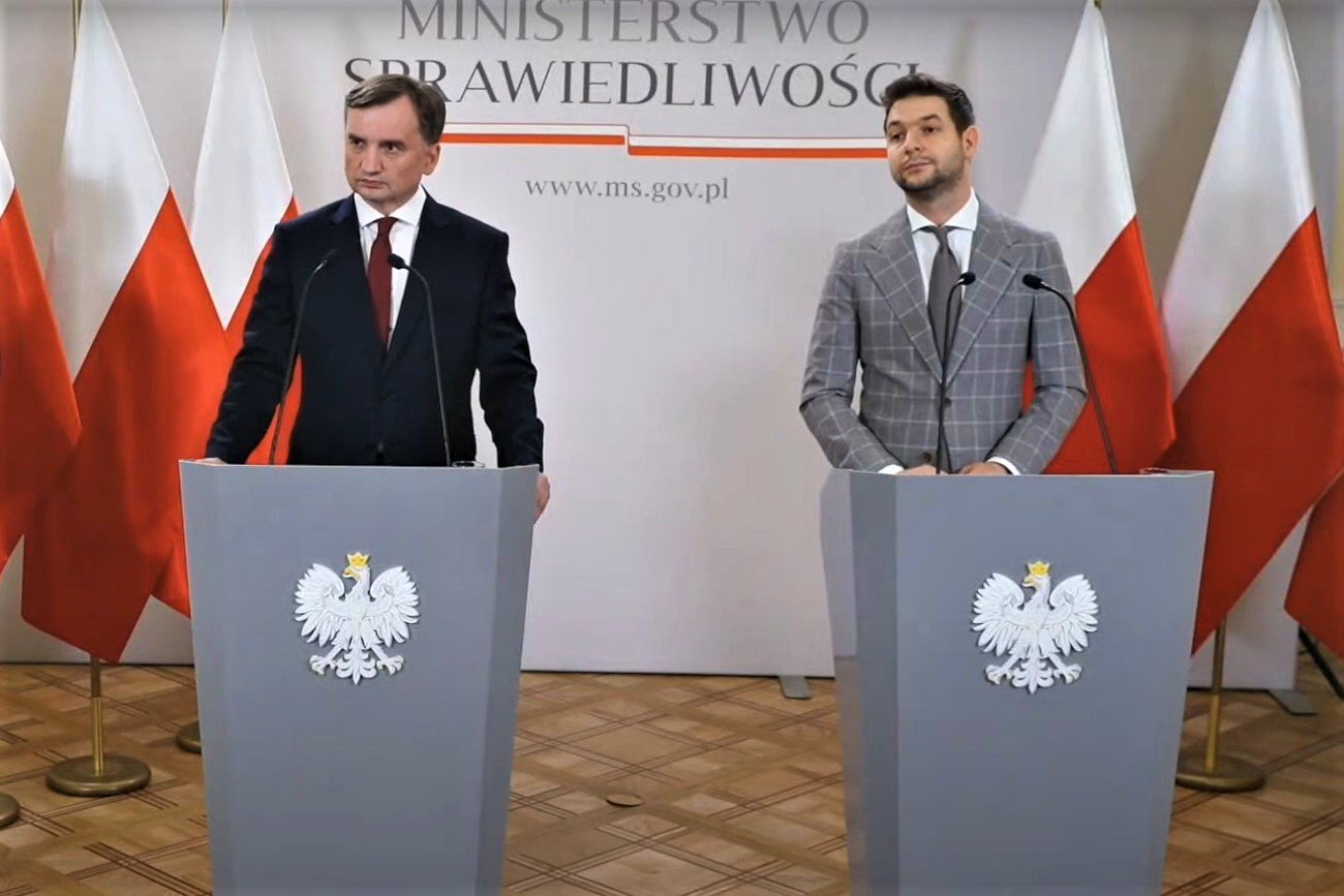 Na konferencji prasowej Zbigniewa Ziobry i Patryka Jakiego doszło do kłótni z dziennikarką