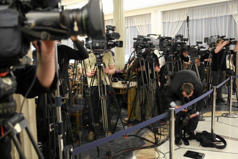 Sikorski nie autoryzował rozmowy, Erbel napisała wywiad od nowa. Passent: Każdy ma prawo modyfikować poglądy.