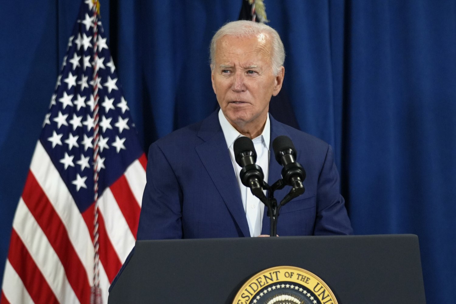 Joe Biden reaguje na zamach na Donalda Trumpa.