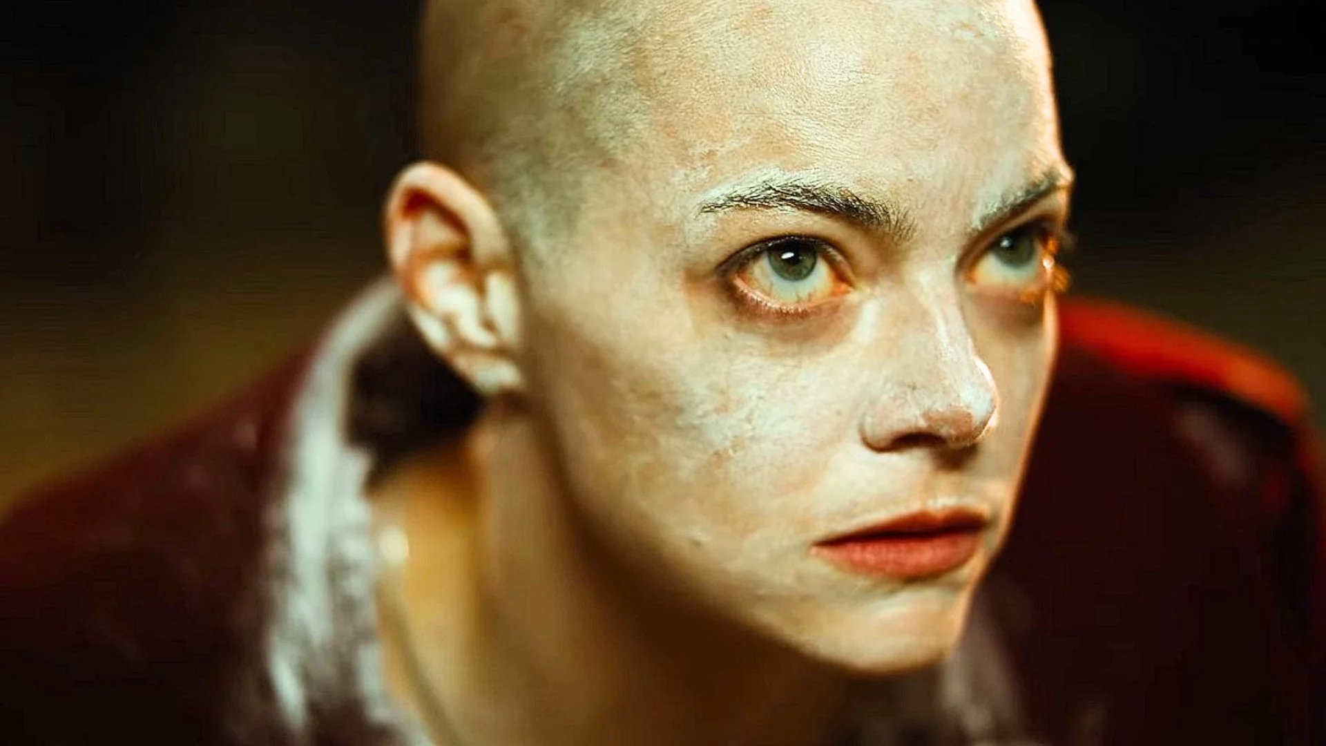 Emma Stone w filmie "Bugonia"