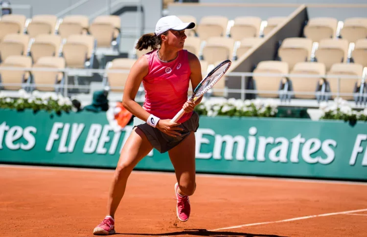 Roland Garros: o której Świątek i Linette grają swoje mecze?