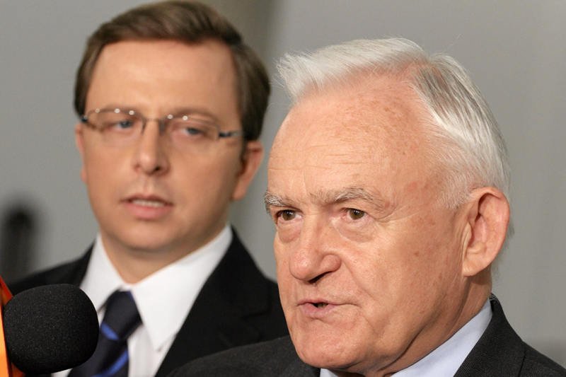 SLD chce, by wspierać nie tylko ofiary represji z czasów PRL, ale także poszkodowanych przez reformy Balcerowicza.