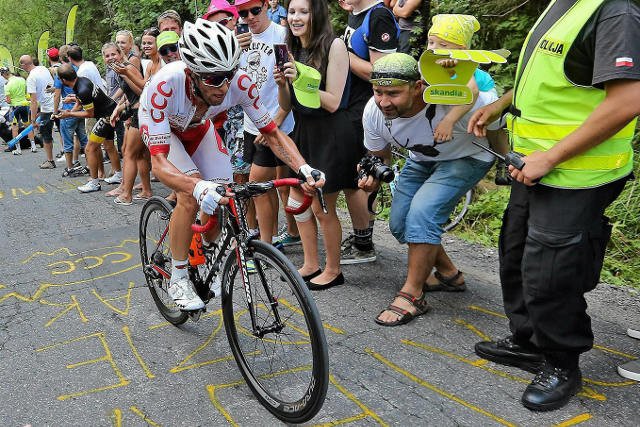 Problemy zdrowotne zmusiły Michała Kwiatkowskiego do wycofania się z tegorocznego Tour de Pologne
