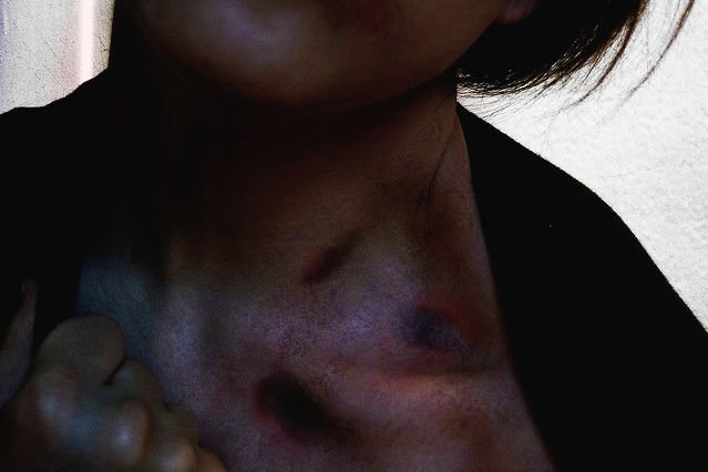 15 proc. Europejek doświadcza przemocy domowej