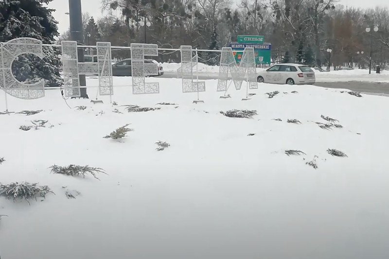 Jak ze śniegiem radzi sobie prezydent Chełma związany z PiS?