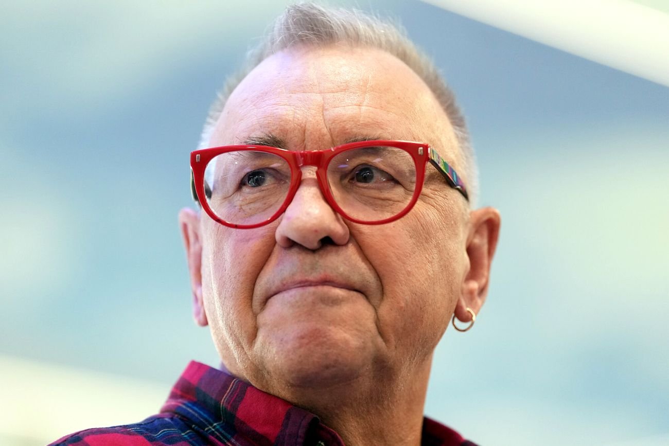 Jerzy Owsiak z Wielkiej Orkiestry Świątecznej Pomocy doświadcza hejt ze strony prawicy.