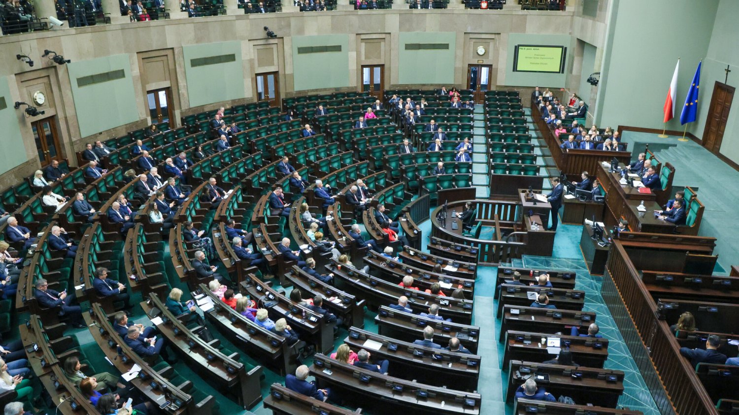 Kto zajmie miejsca po posłach, którzy przechodzą do PE? Sejm